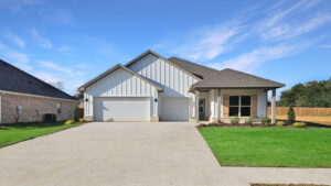 104 HORSESHOE BOULEVARD